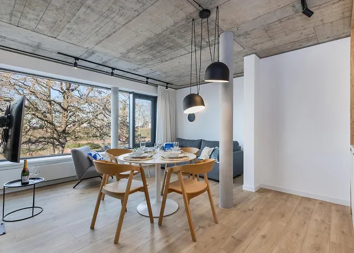 Apartamenty Balticon Solna 11 Апартаменты *